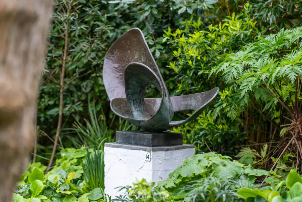 small-Barbara-Hepworth-Scuplture-in-St-Ives
